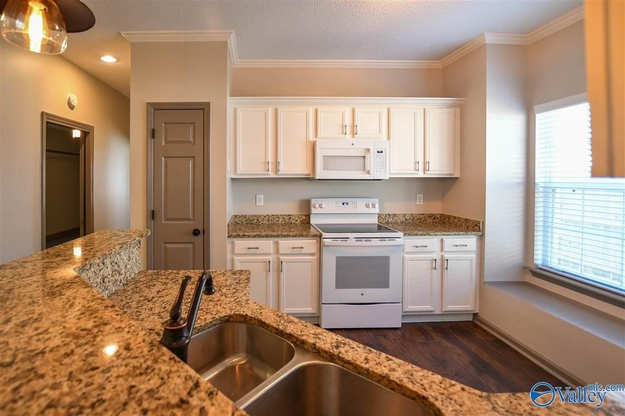 101 Bridle Trace Ln #101 - Photo 4 of 19