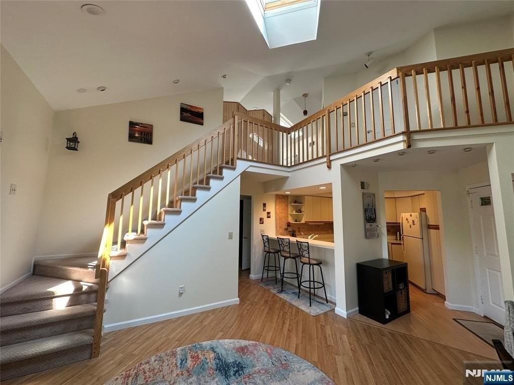 1488 Westgate Dr - Photo 2 of 17