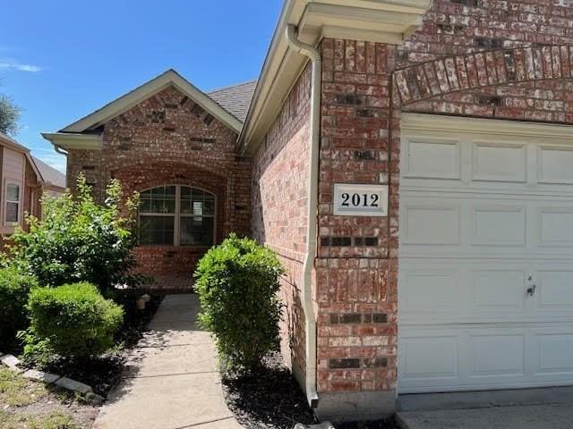 2012 Hopkins Dr - Photo 2 of 38