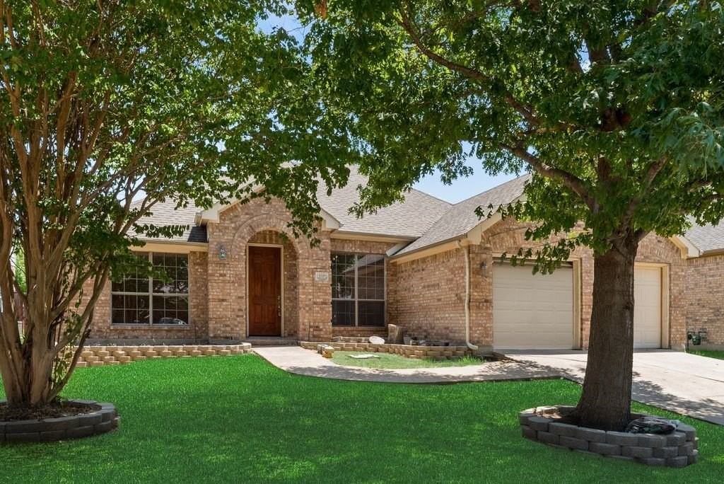 2517 Indian Hills Dr - Photo 2 of 23