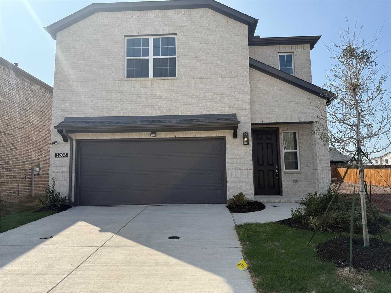 3206 Cordelia Dr - Photo 2 of 40
