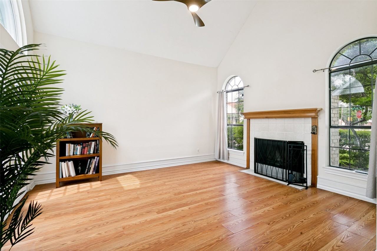 18653 Vista Del Sol - Photo 6 of 28