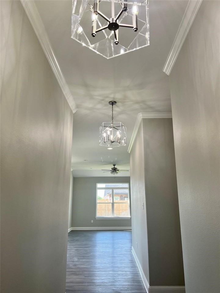 343 Evening Shade Ln - Photo 3 of 22