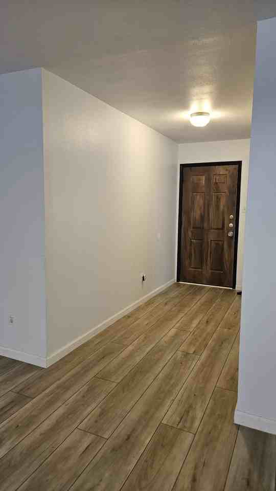 9608 George Washington Dr - Photo 7 of 27