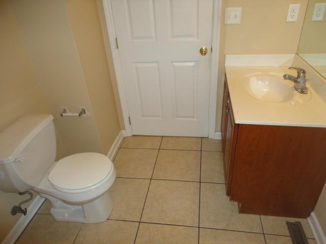 1217 Osburn Rd #1219C - Photo 5 of 9