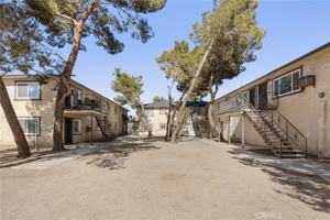 featured image of 11941 Lee Ave #7