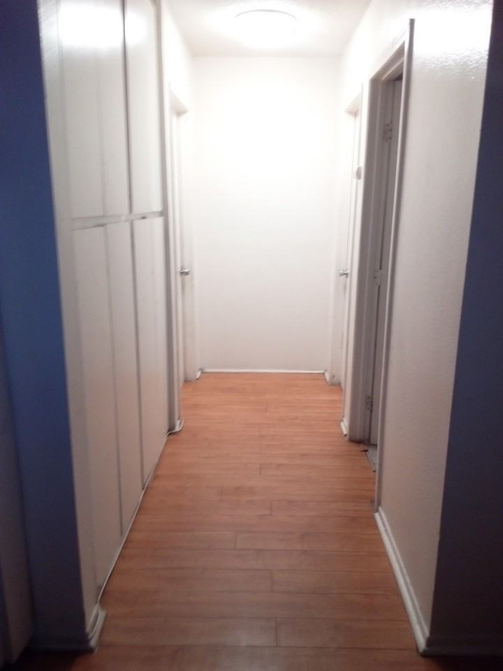 11941 Lee Ave #7 - Photo 7 of 20