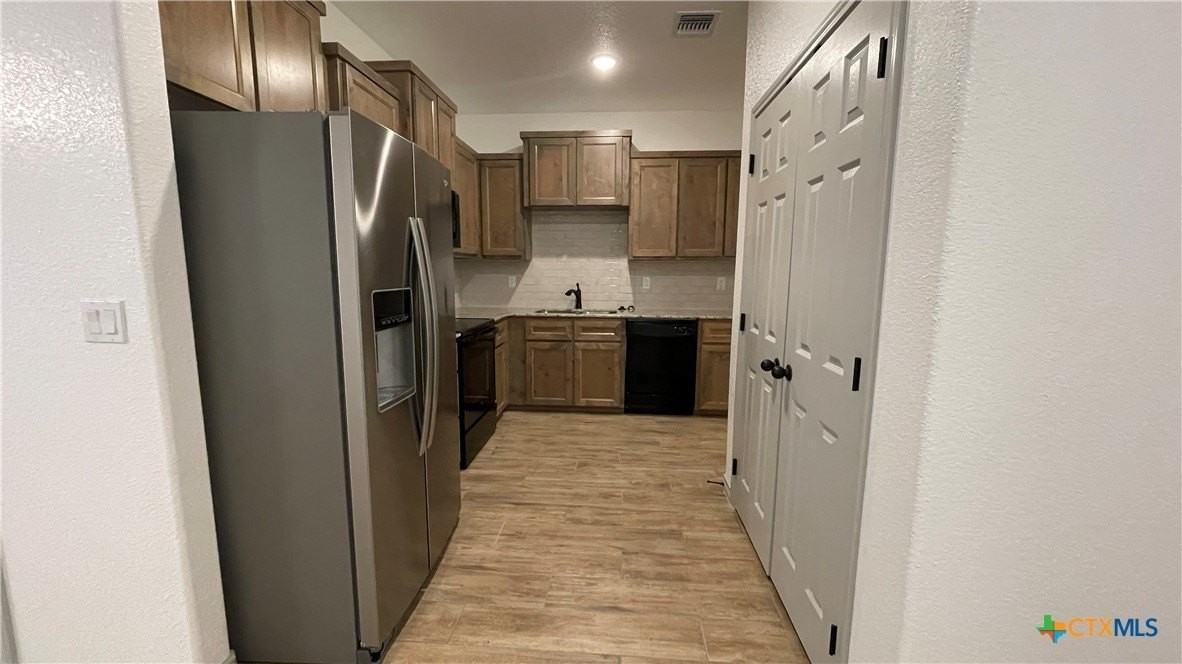 2412 Duntov Dr #A - Photo 7 of 36