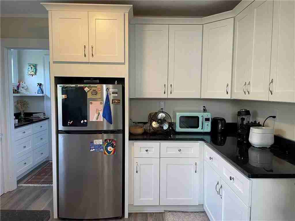 460 Morris Ave #2 - Photo 2 of 13