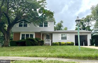 1104 Hudson Ave - Photo 1 of 1