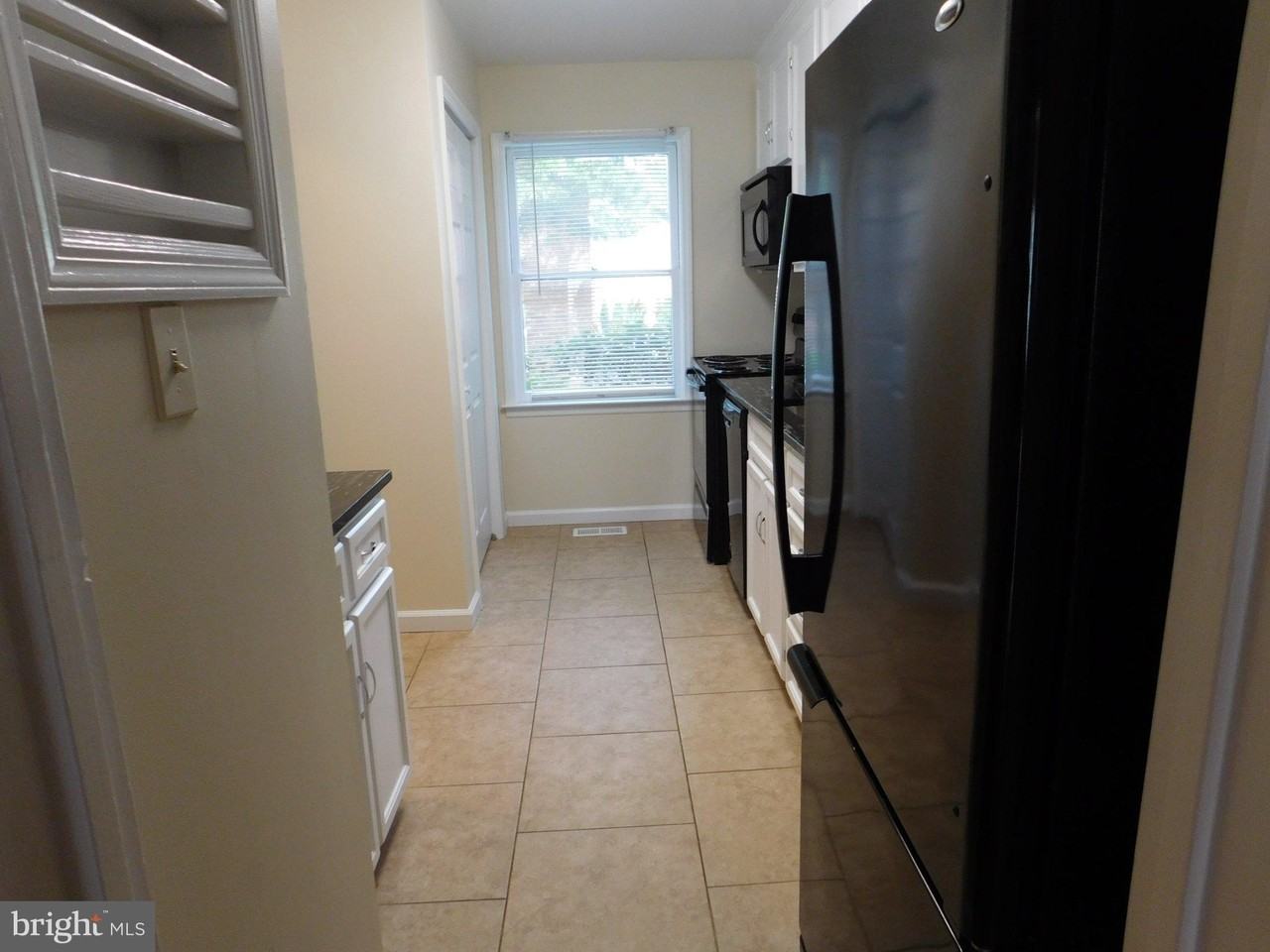 1170 N Vermont St - Photo 2 of 19