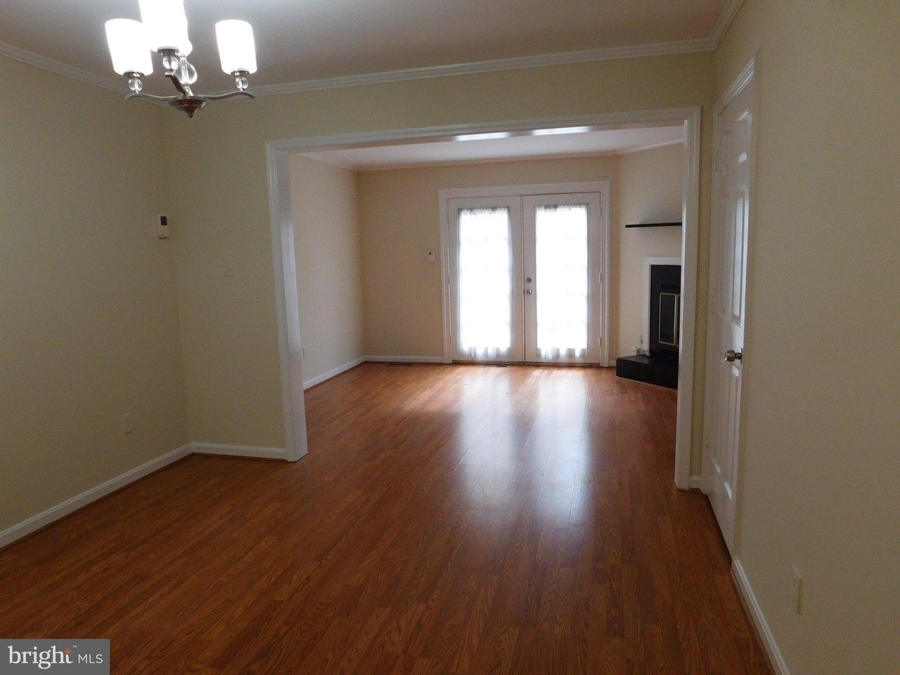 1170 N Vermont St - Photo 5 of 19