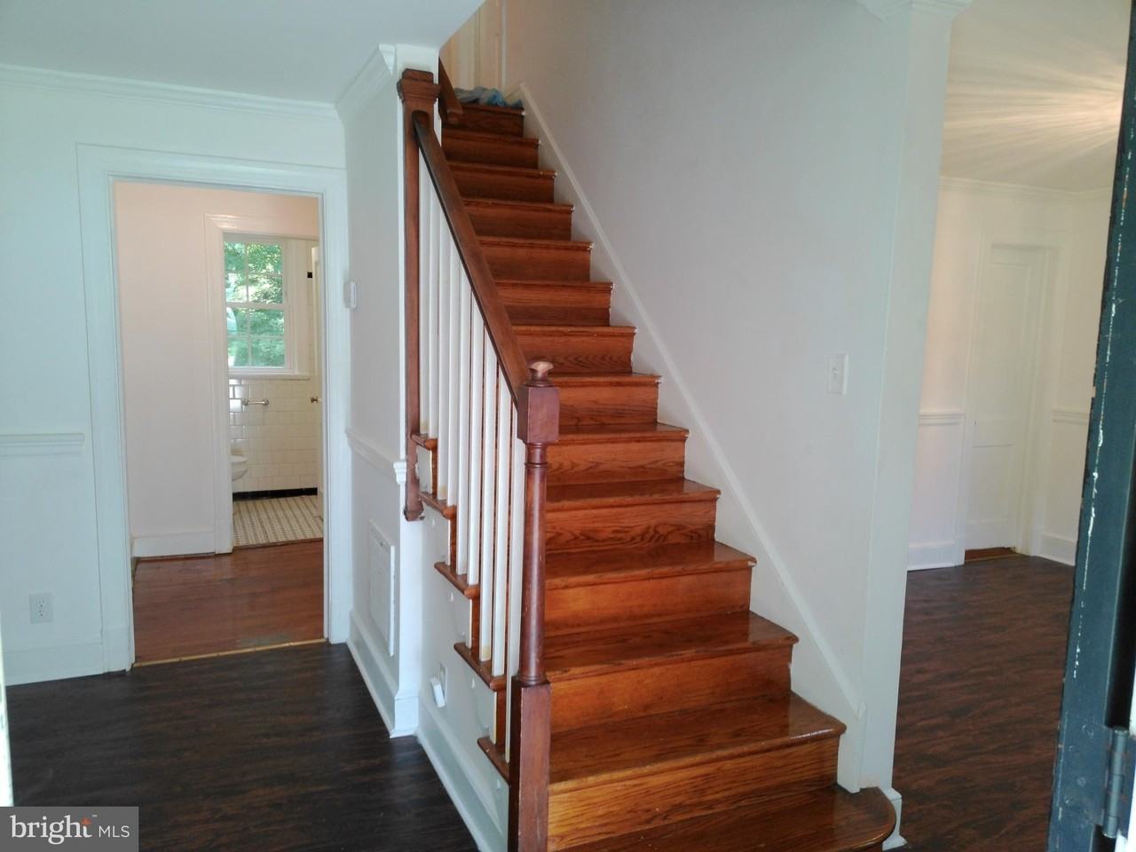 6902 Old Jahnke Rd - Photo 3 of 12