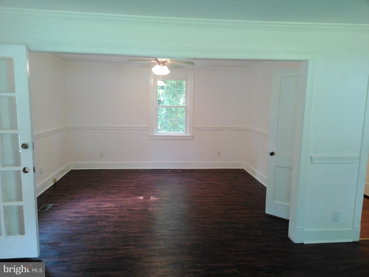6902 Old Jahnke Rd - Photo 5 of 12