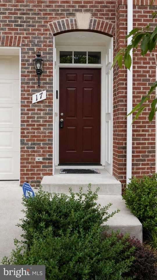 17 Curving Branch Way - Photo 2 of 22