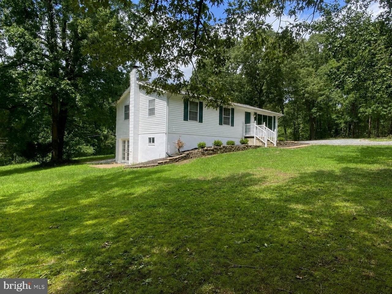 31 Hamn Ln - Photo 2 of 33