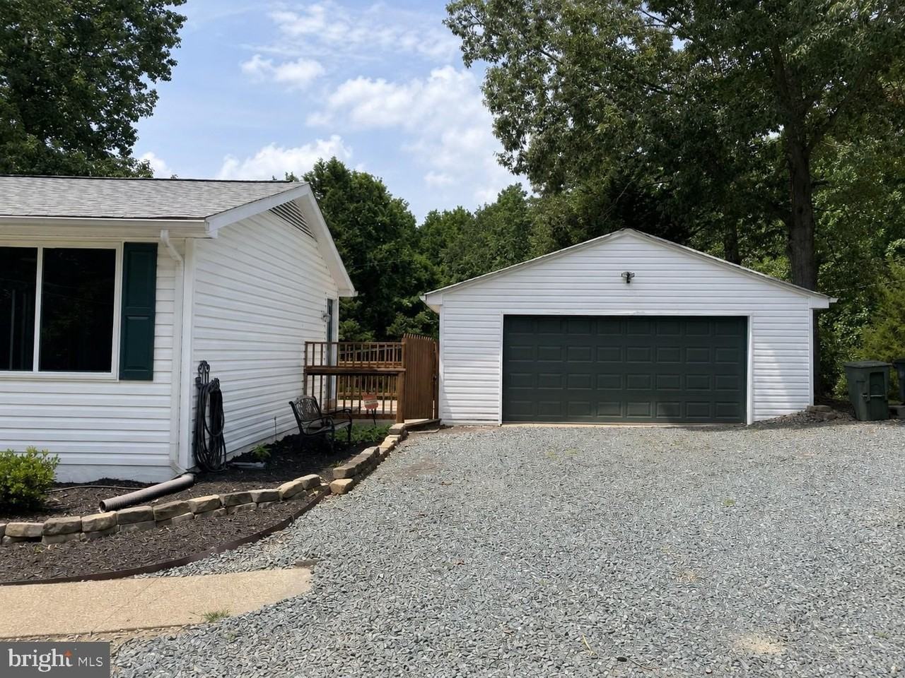 31 Hamn Ln - Photo 4 of 33