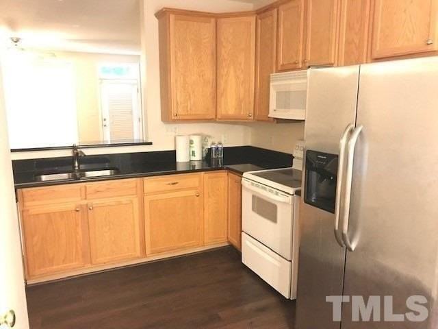 5504 Bradford Pear Ct - Photo 4 of 6