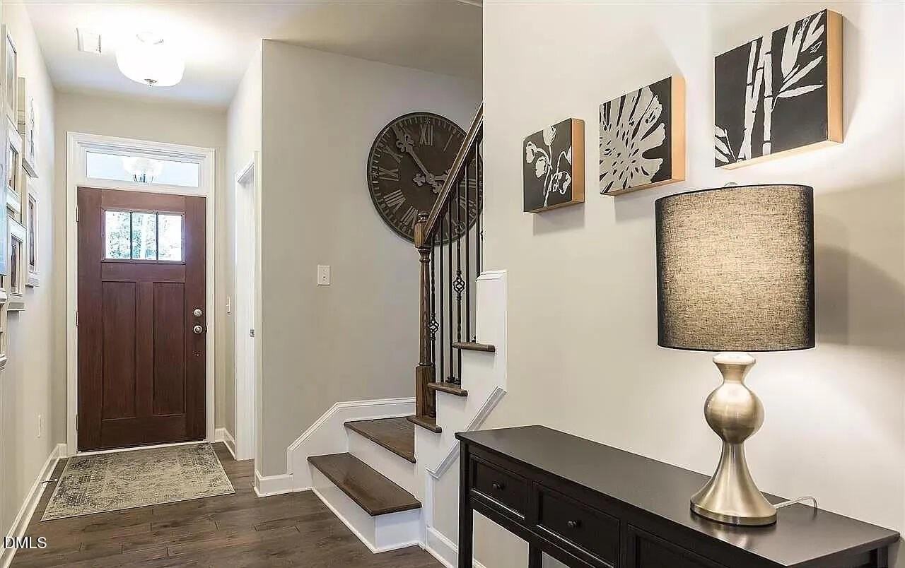 1743 Grandmaster Way - Photo 7 of 32