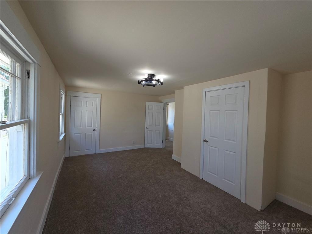 305 Westwood Ave - Photo 6 of 11