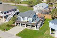 4211 Surf Dr - Photo 1 of 1