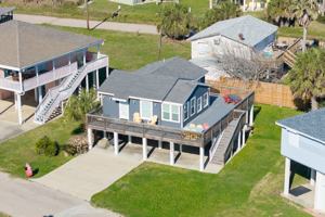 featured image of 4211 Surf Dr