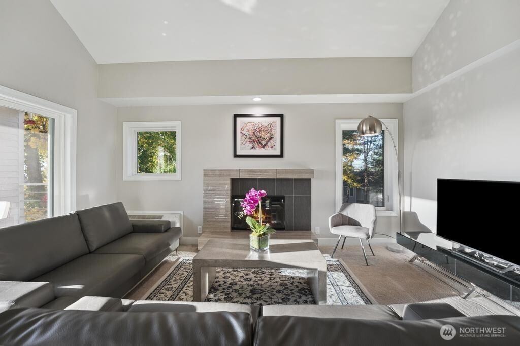 10834 Ne 68th St ##B6 - Photo 6 of 29