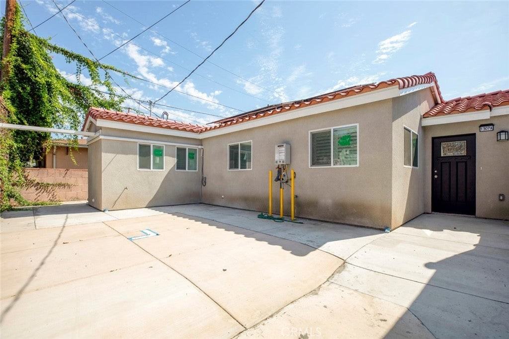 1307 E Acacia Ave - Photo 2 of 21