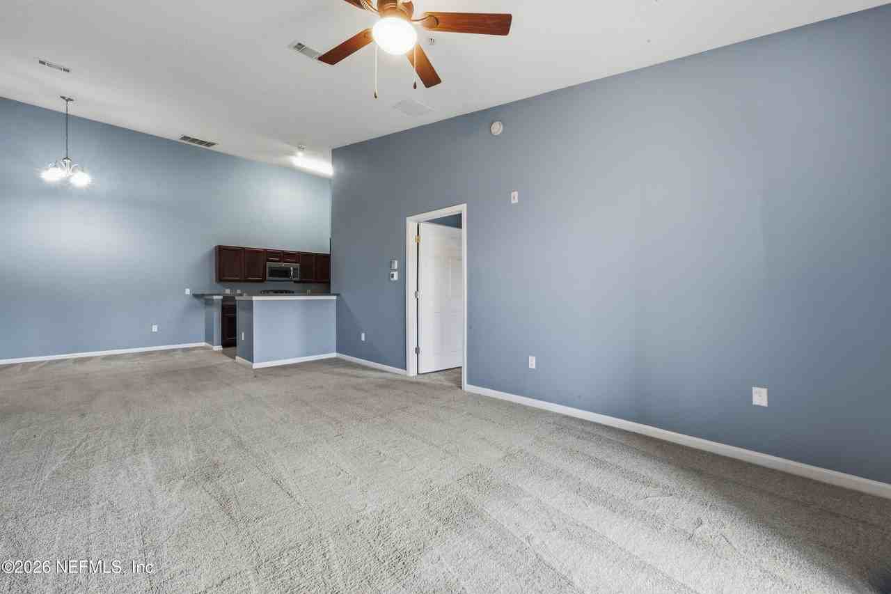 6925 Ortega Woods Dr - Photo 6 of 33