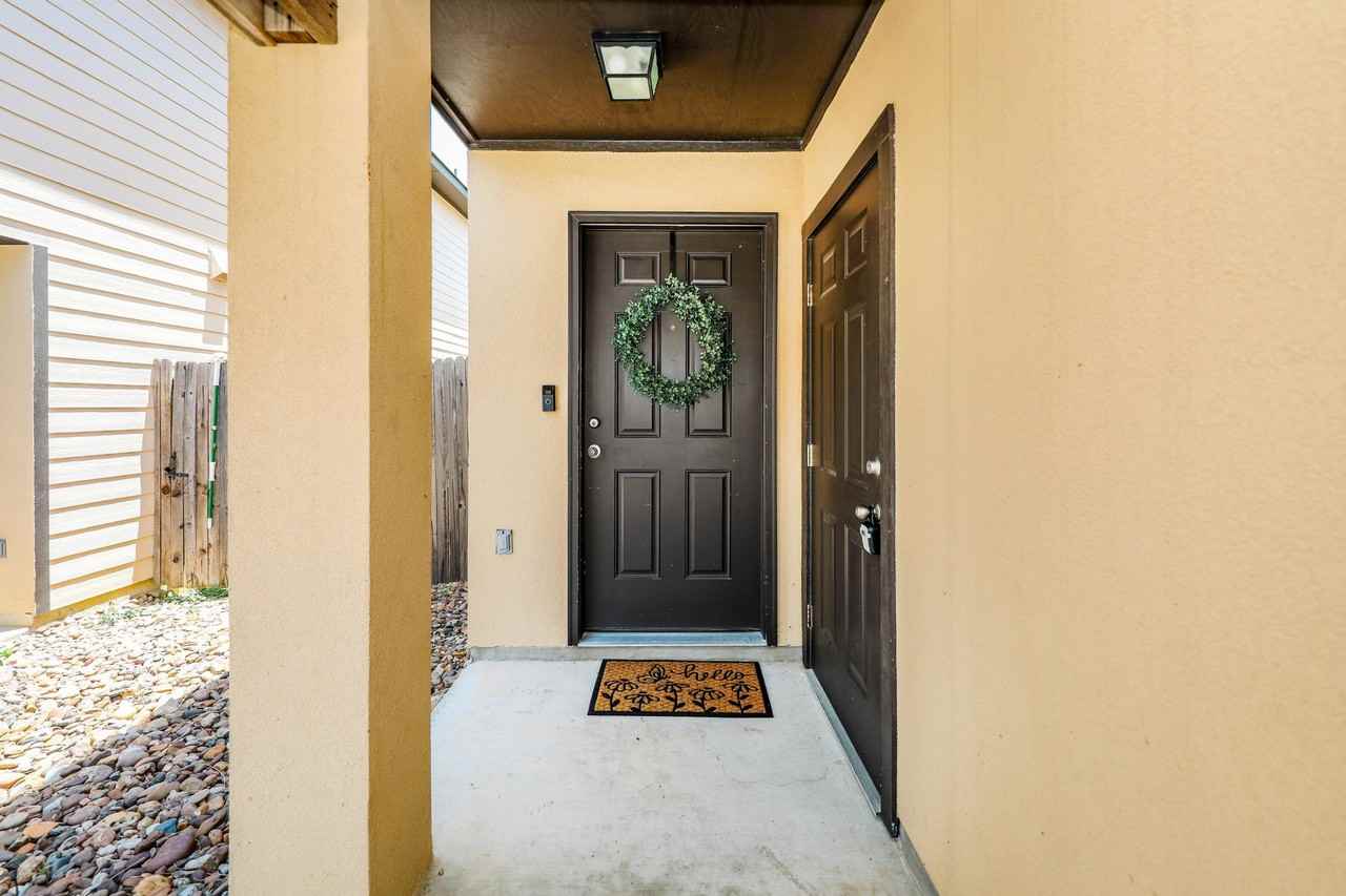 5609 Montevista Dr - Photo 2 of 38