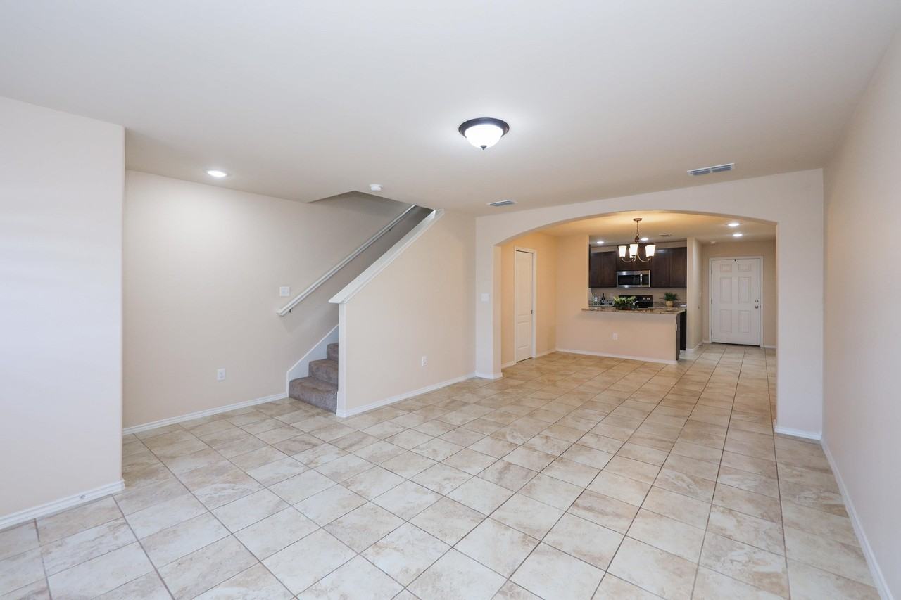 5609 Montevista Dr - Photo 5 of 38