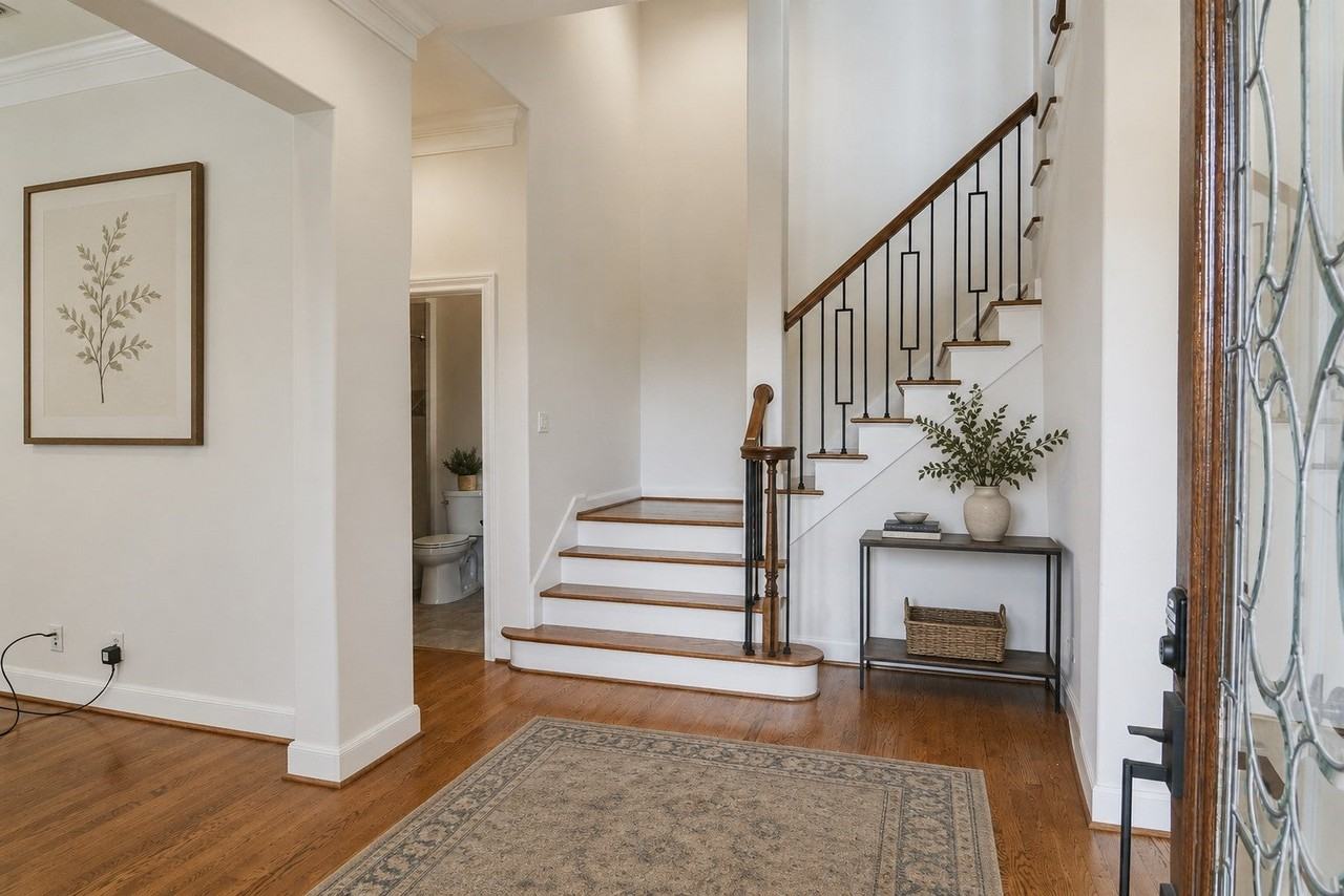 302 S Gate Stone - Photo 2 of 10