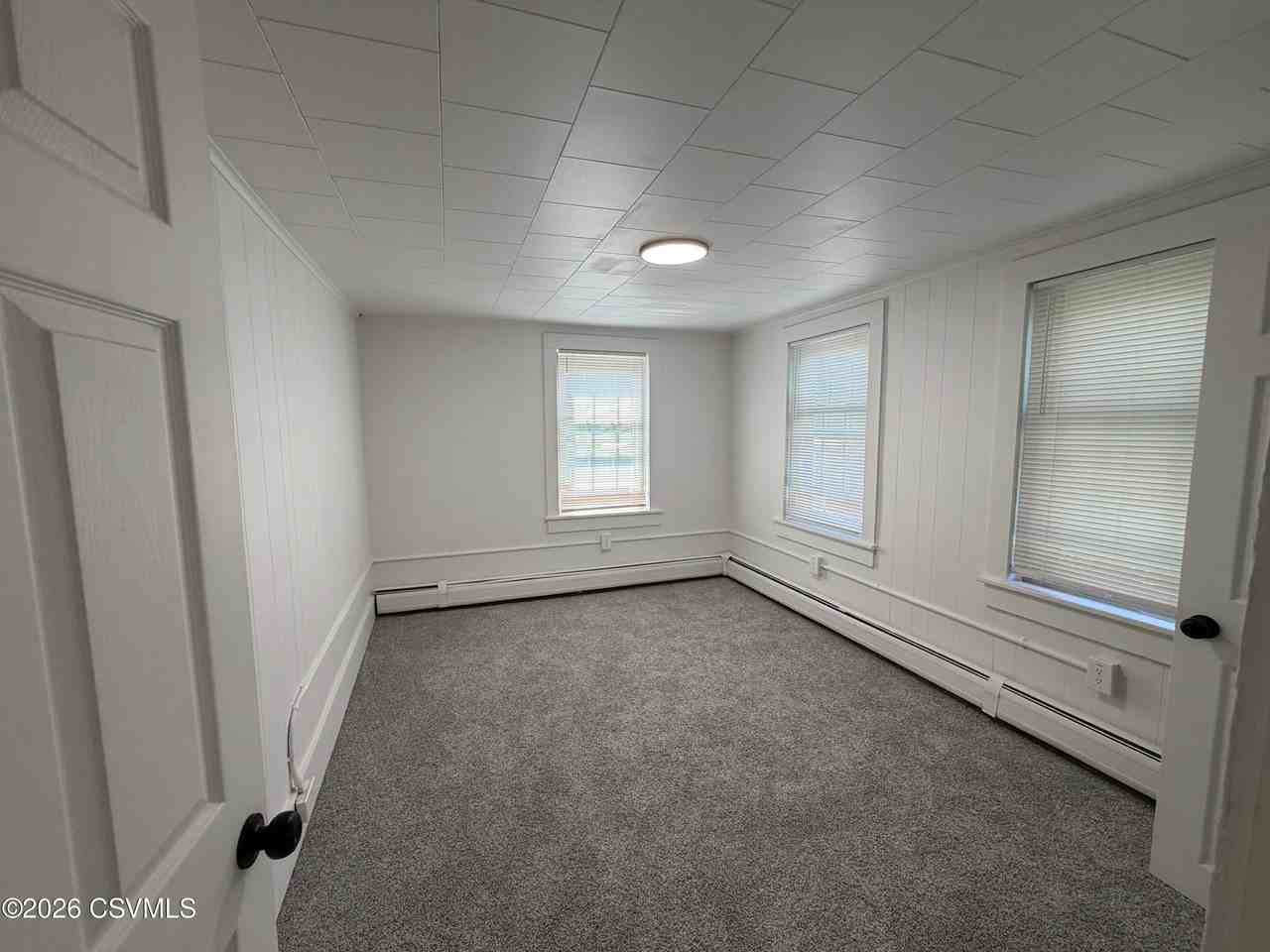 154 E 4th St - Photo 7 of 15