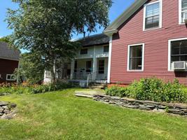 featured image of 38 Sunset St