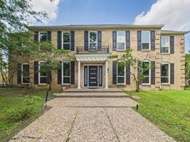 featured image of 702 Daria Ct