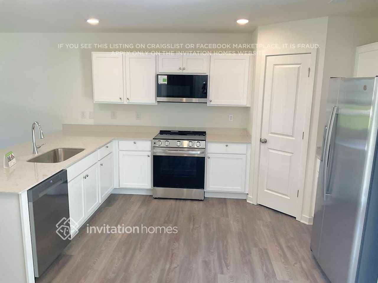 102 Weller Ln - Photo 2 of 13