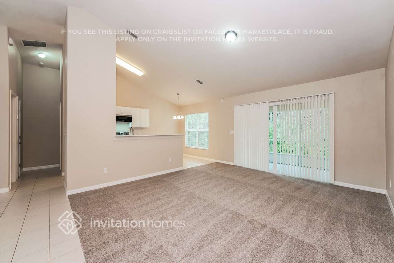 2720 Turnbull Estates Dr - Photo 4 of 17