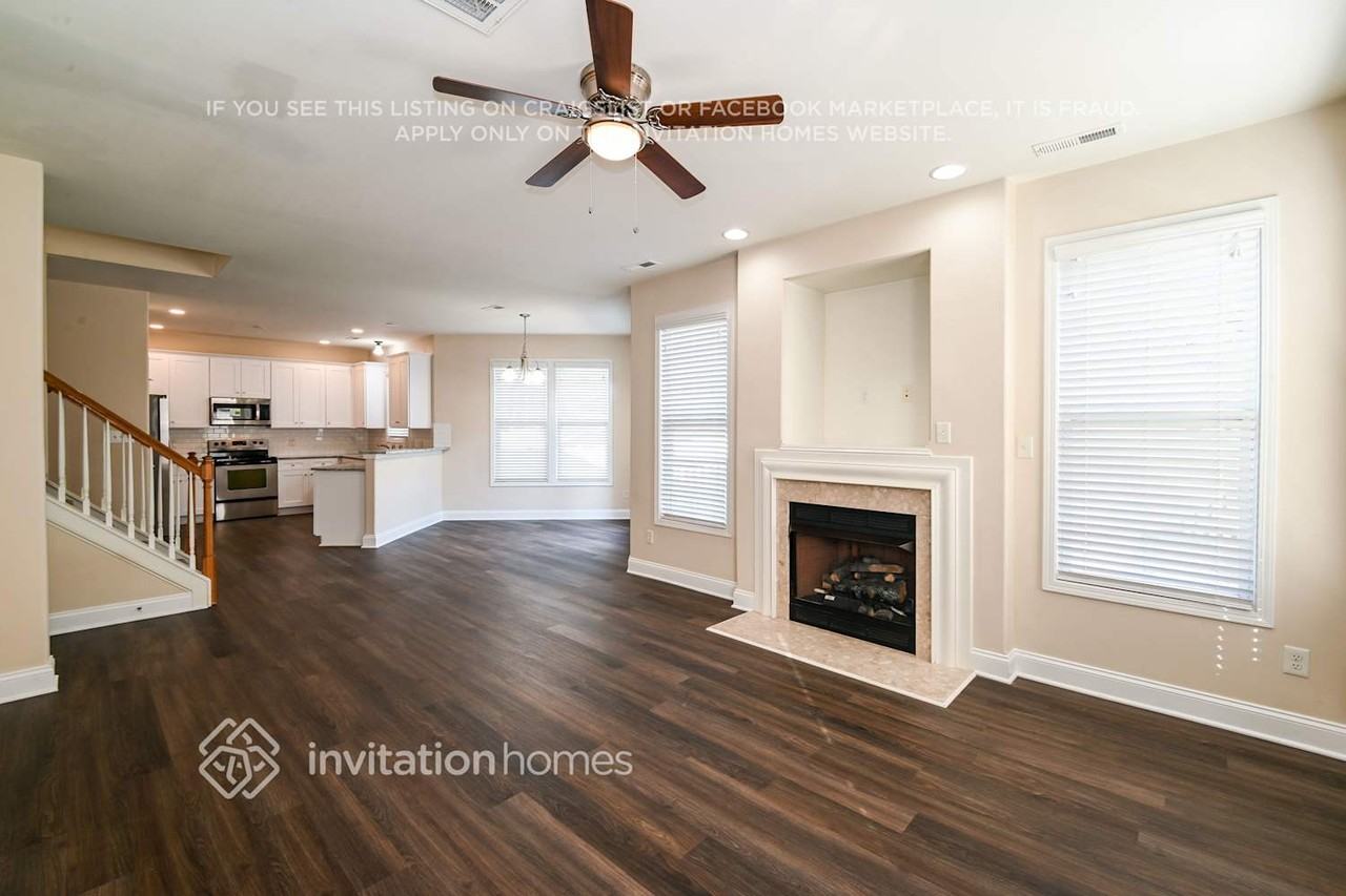10006 Granite Trail Ln - Photo 5 of 18