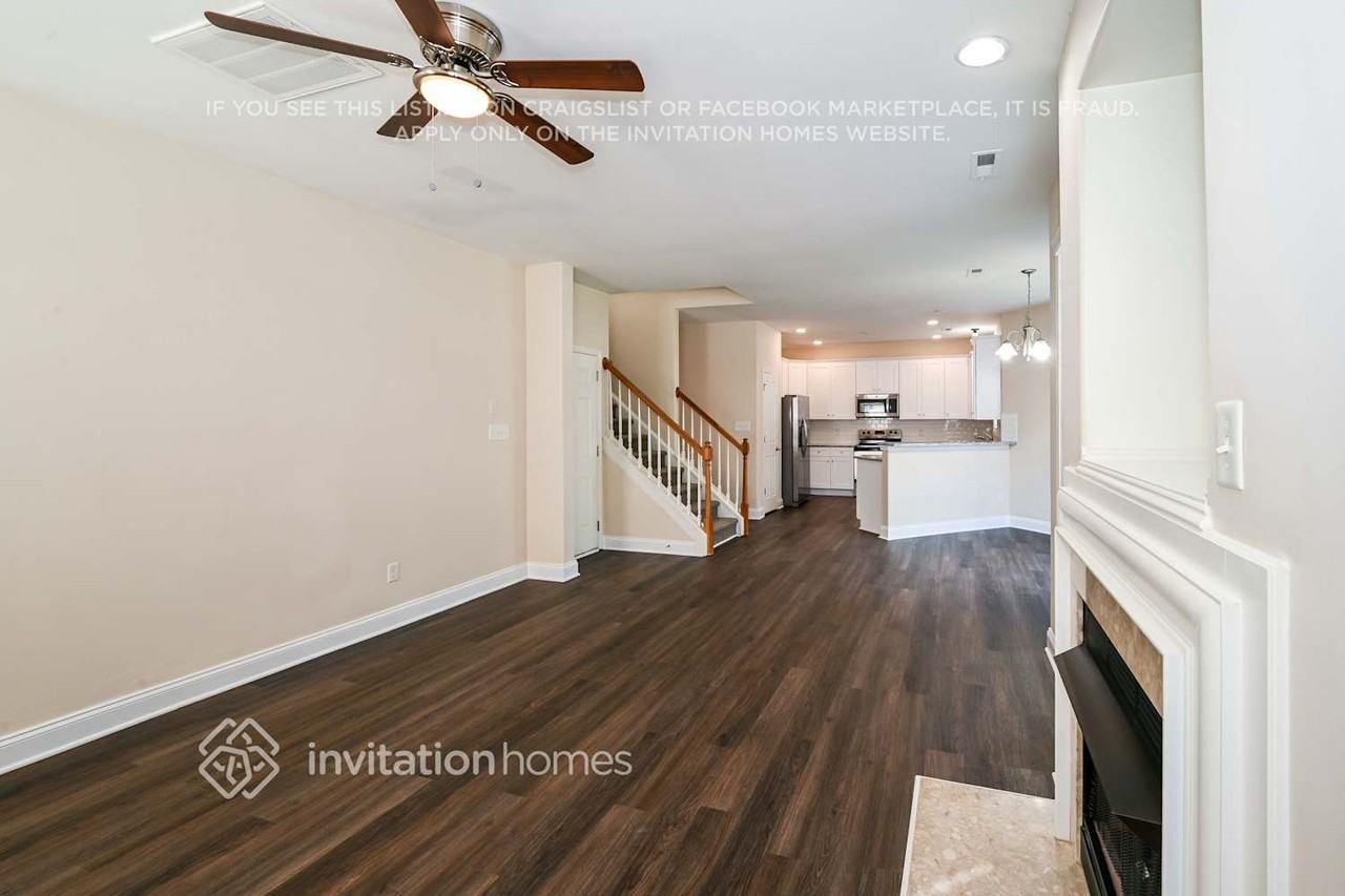 10006 Granite Trail Ln - Photo 6 of 18