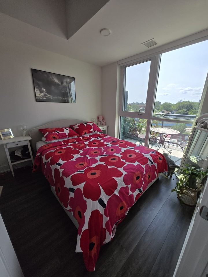 410 Dufferin Street #B612 - Photo 3 of 10