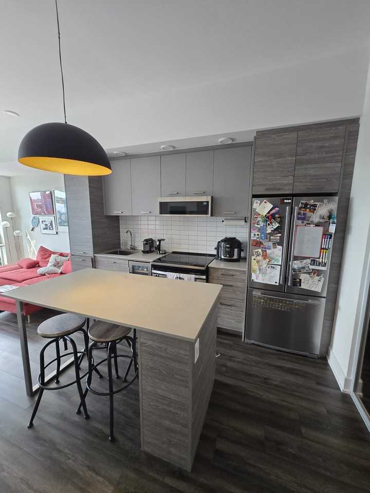 410 Dufferin Street #B612 - Photo 4 of 10