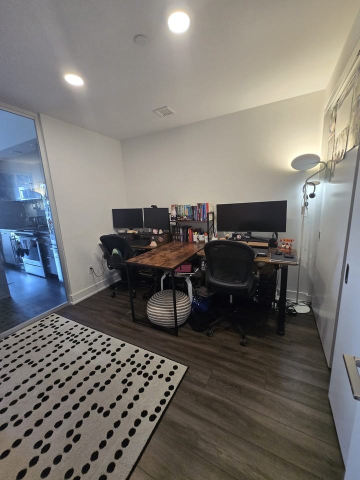 410 Dufferin Street #B612 - Photo 6 of 10