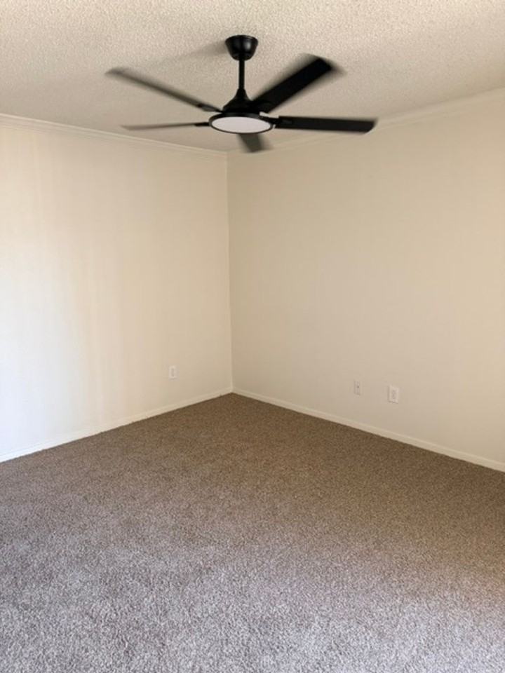 Quail Creek Apts. - Photo 6 of 8