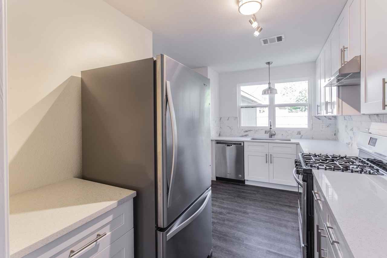 17009 Ardisia Dr - Photo 6 of 15