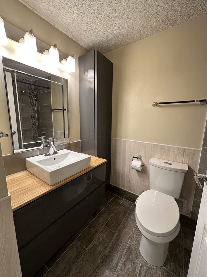 3615 49 Street Northwest #603a - Photo 3 of 12