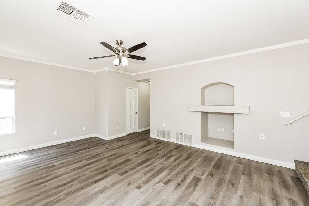 9586 Lavarun Ct - Photo 6 of 17