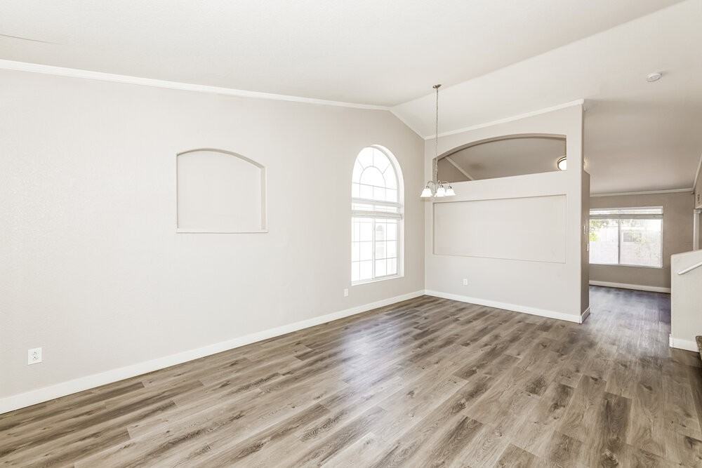 9586 Lavarun Ct - Photo 7 of 17