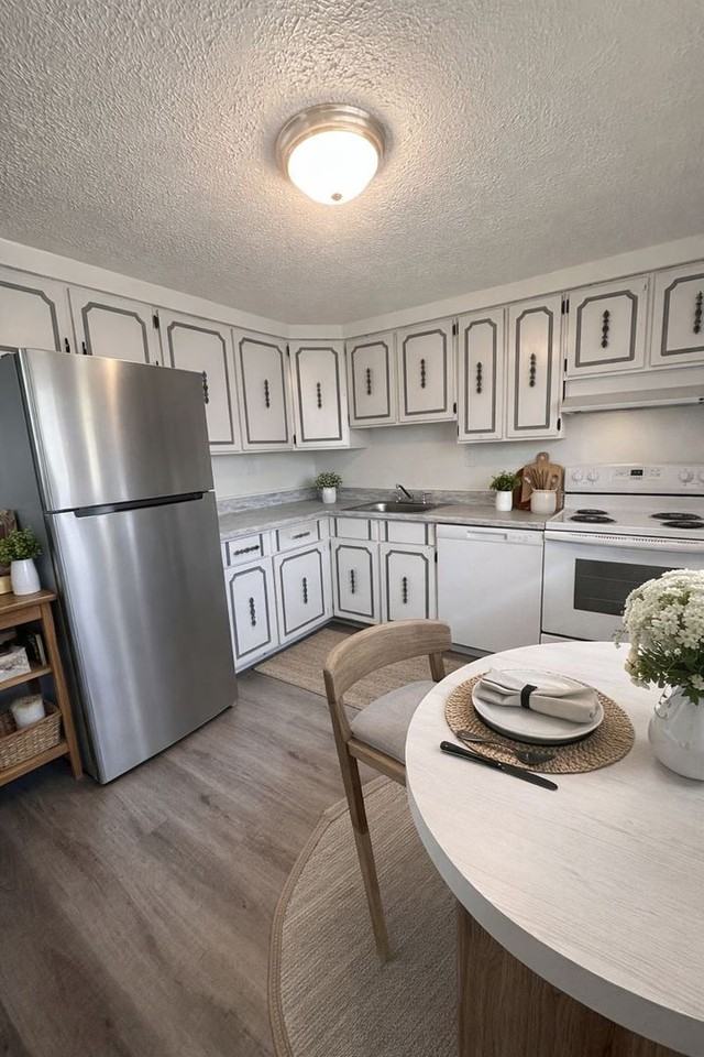 450 Market St #25 - Photo 3 of 13
