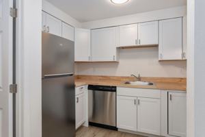 featured image of 621 32nd St