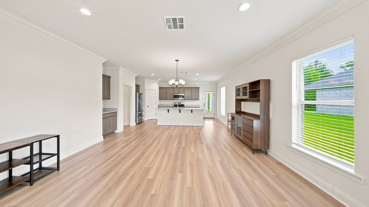 7211 Kenilworth Crossing Ave - Photo 5 of 24